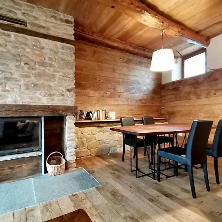 Ca' Maira Casa Di Montagna In Val Maira Con Vista Дом отдыха